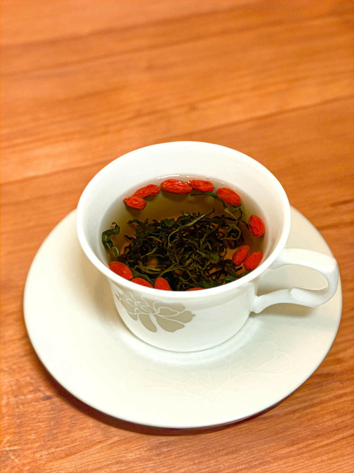 Premium Gojii berries infused in herbal goji berry tea for a revitalizing antioxidant boost